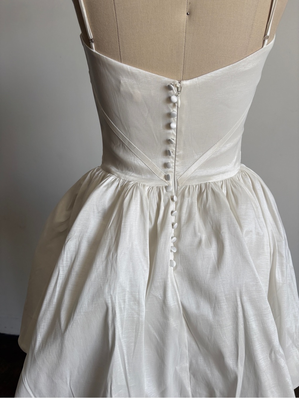 $429 NWOT For Love And Lemons “Evelyn” Mini Taffeta Dress in White Sz Small - Picture 10 of 12